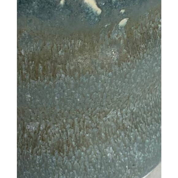 Handcrafted sage green matte glazed ceramic vase art pottery 6 in 16cm high - Picture 7 of 7